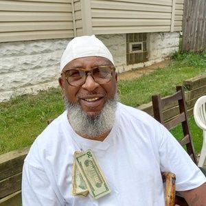 Meet your Posher, Thomas